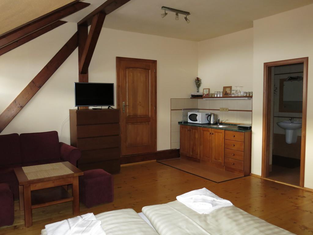 Dum U Jelena Apartment Vimperk Phòng bức ảnh